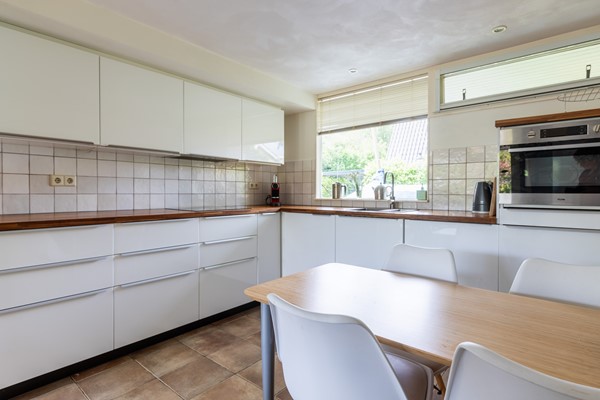 Medium property photo - Watertuin 22, 2362 XB Warmond